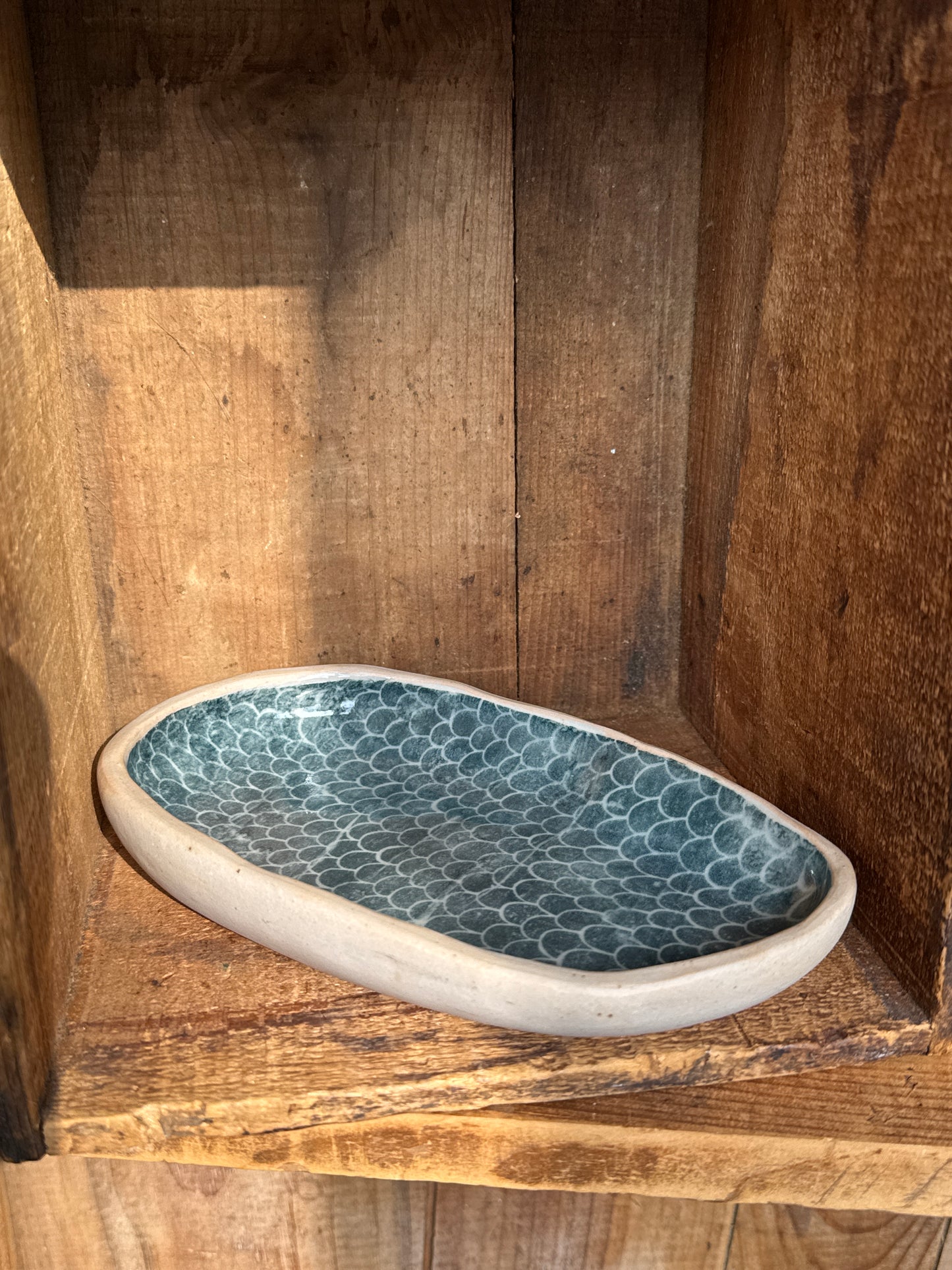Scaled Serving Dish