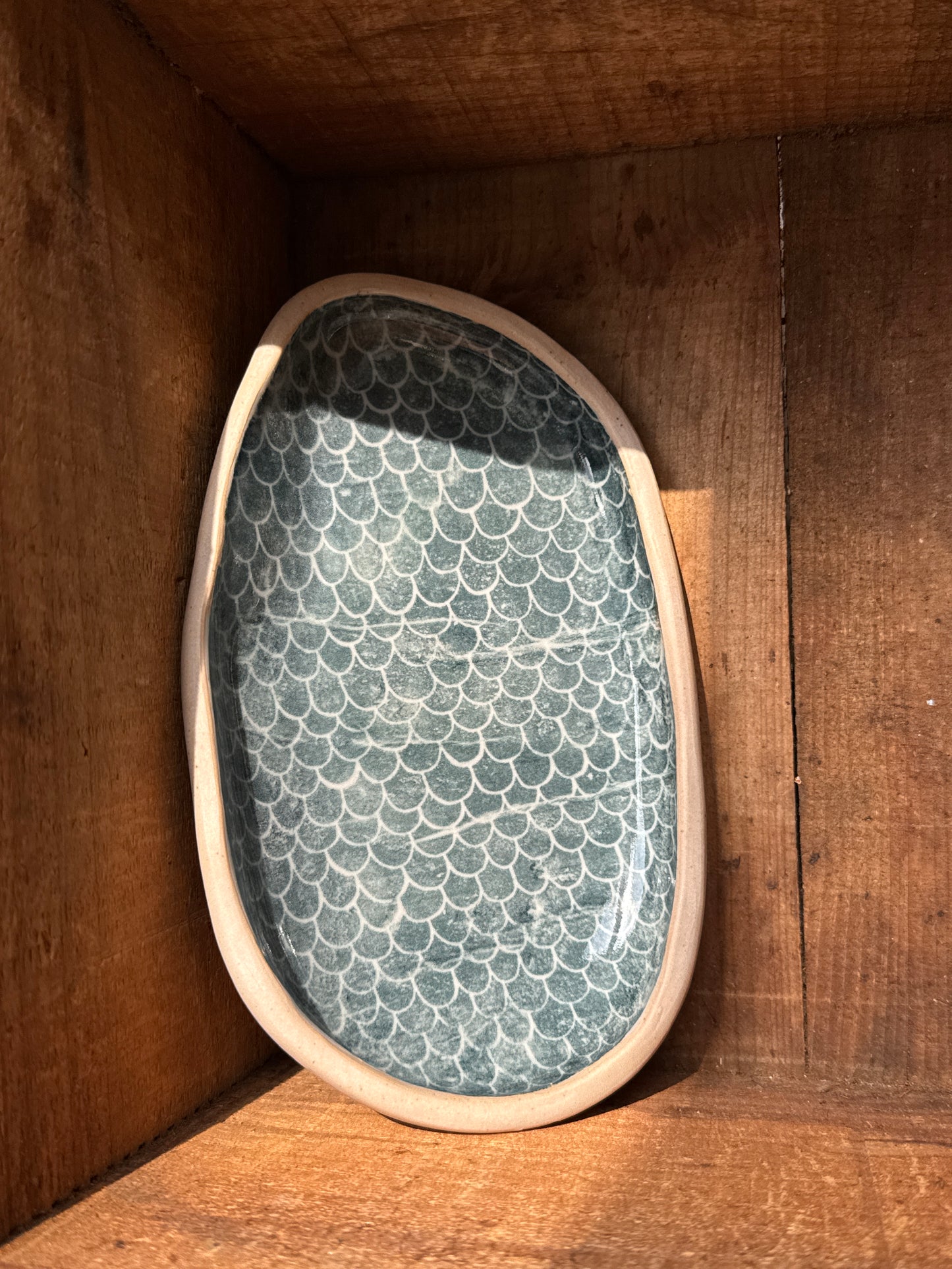 Scaled Serving Dish